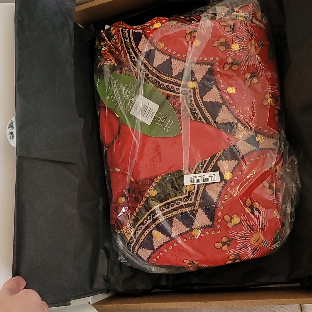 NWT Farm Rio Tropical Shine Dress In Red - Picture 5 of 16